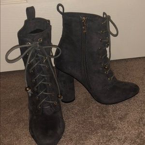 7.5 women's booties